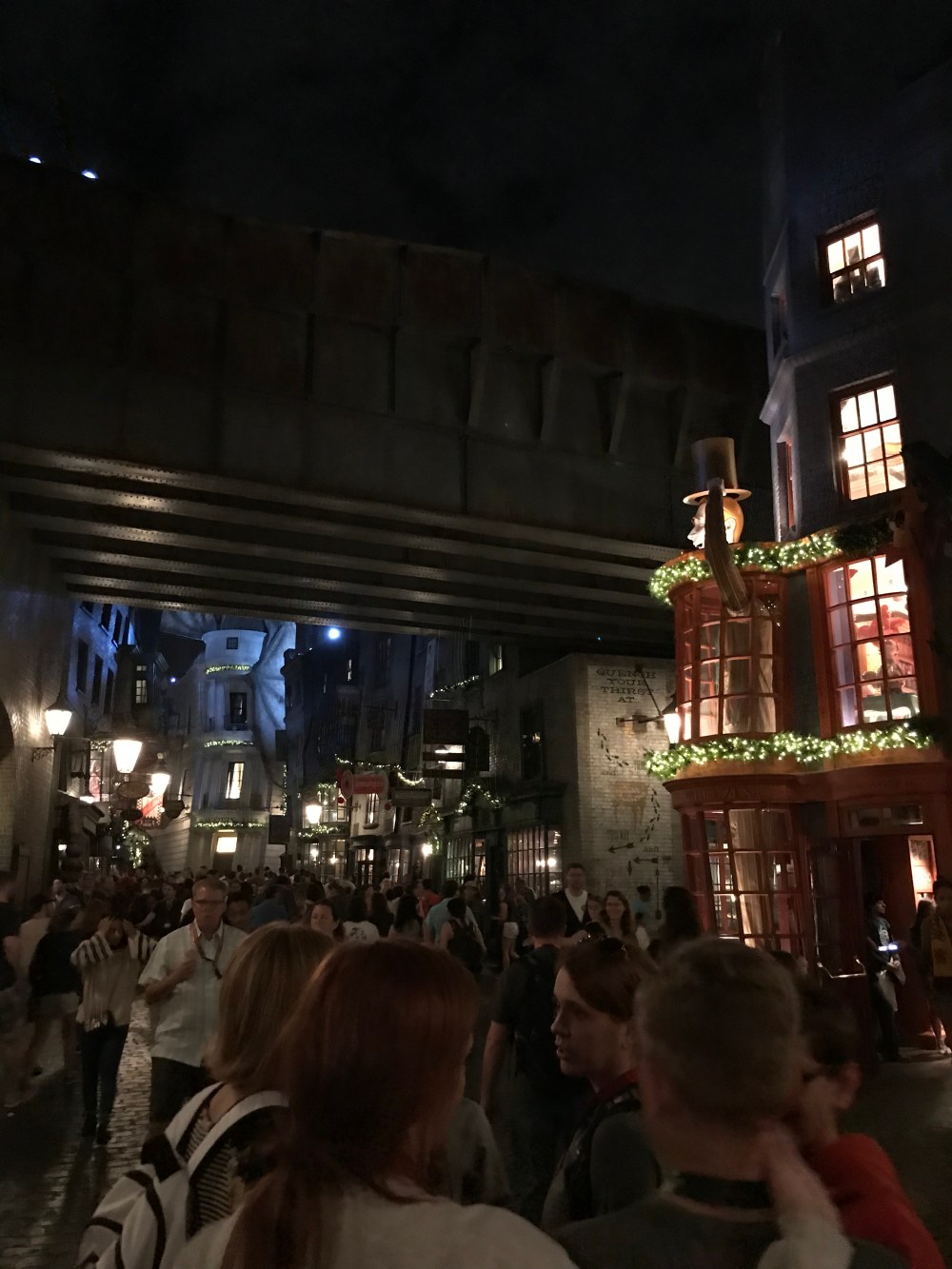 0FF27ED8-4B59-4EAD-A710-E33B6BA83460