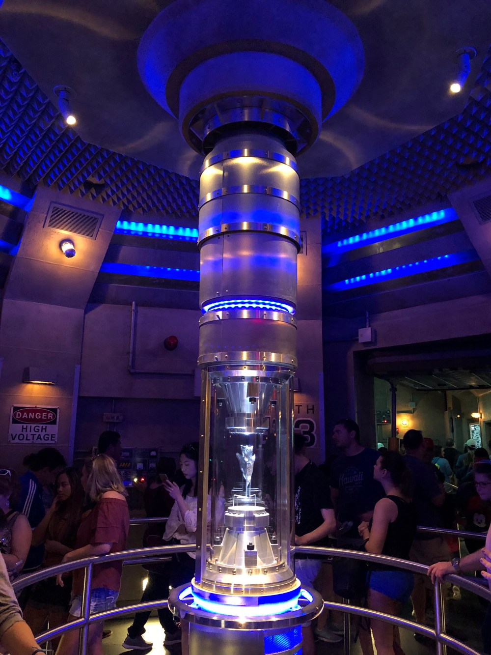 317049DC-6C45-4B3D-8647-41A0997DFD9E