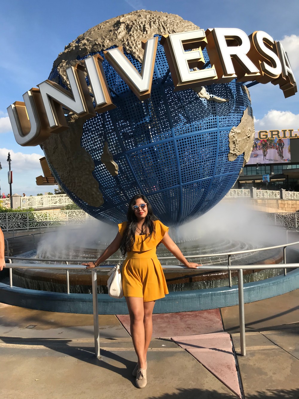 C8DEA27B-DC1B-40DC-9DF6-4C79FEAE27AD